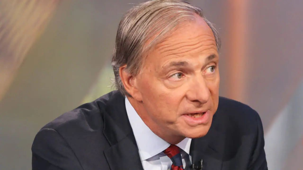 Ray Dalio của Bridgewater cảnh báo các nhà quản lý sẽ giết Bitcoin nếu tiền điện tử trở nên 'thực sự thành công'