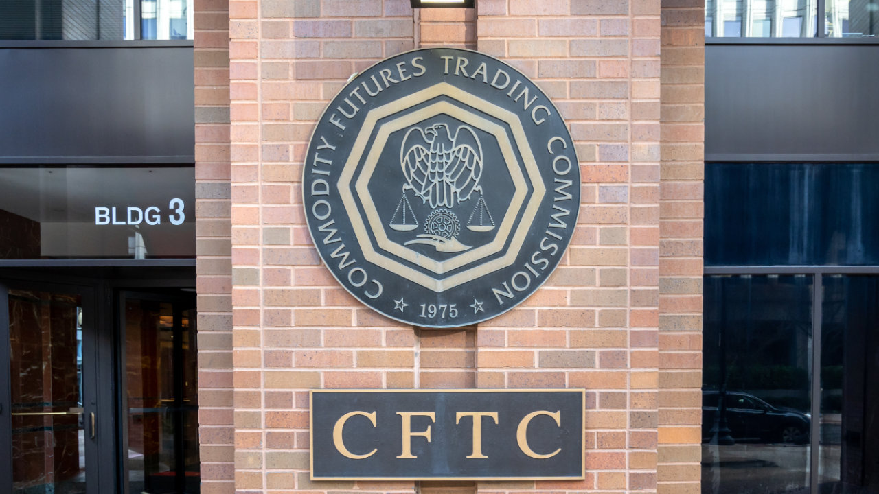 CFTC tính phí 14 Nền tảng giao dịch cung cấp các khoản đầu tư liên quan đến tiền điện tử