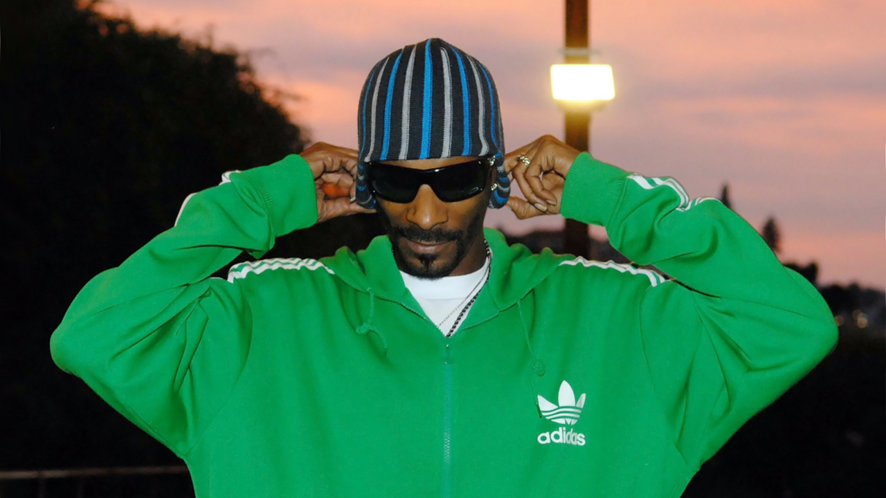 Snoop Dogg hợp tác với hộp cát thế giới chuỗi khối ảo - Rapper có kế hoạch tạo lại dinh thự của mình và thả NFT