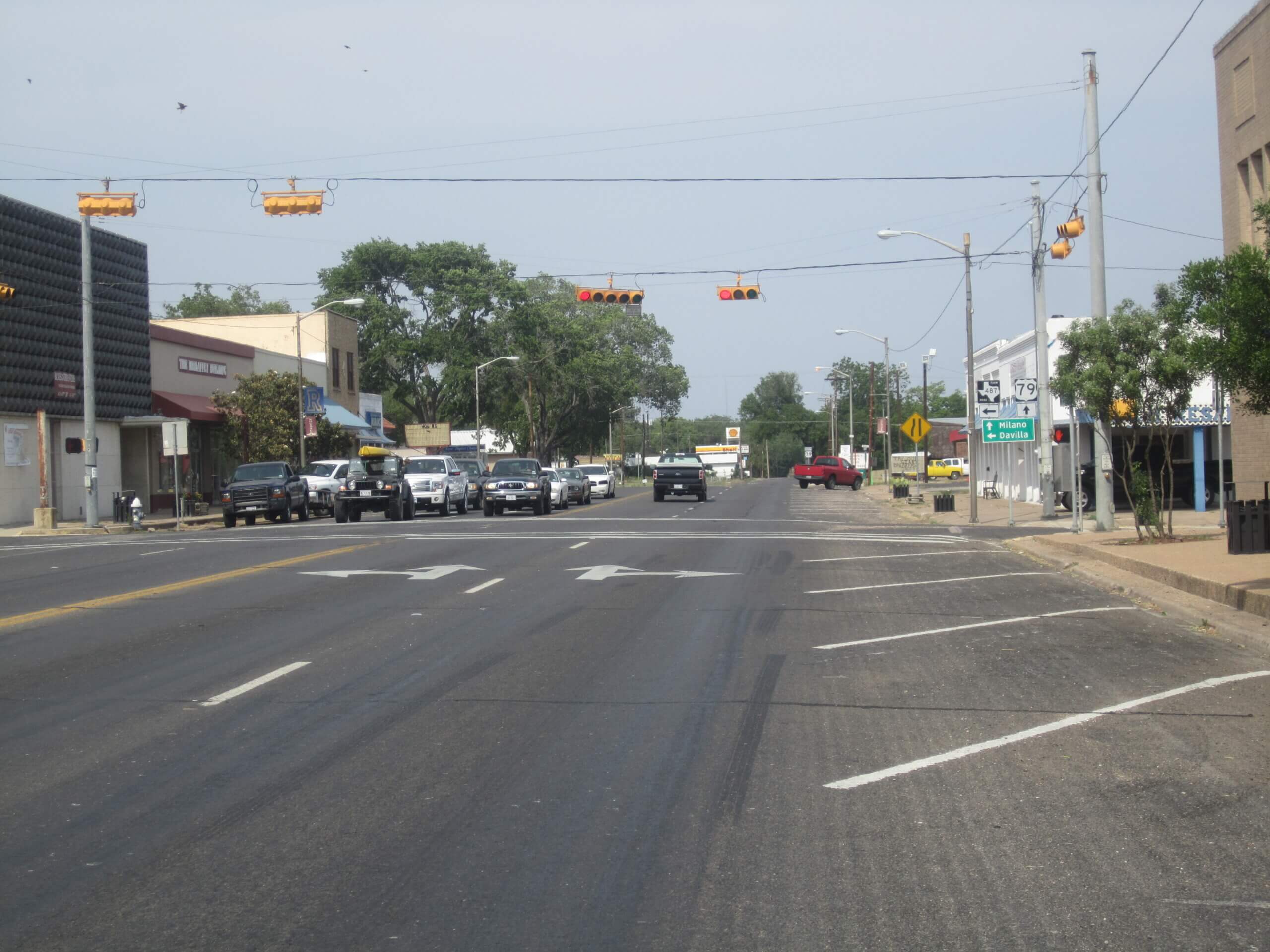 Tập tin: US Route 79 là đường phố chính của Rockdale, TX IMG 2255.JPG - Wikimedia Commons