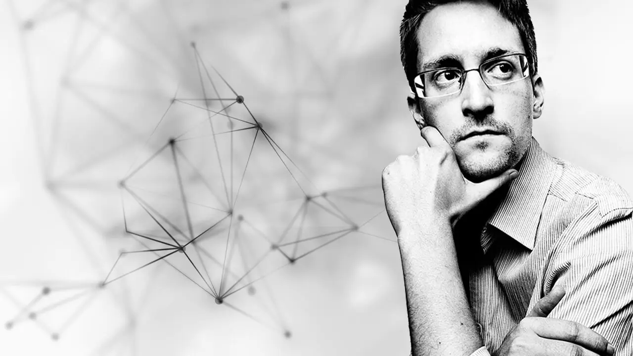 Edward Snowden gọi CBDC là 'Tiền điện tử phát xít' - 'Gần đến mức trở thành một sự biến thái của tiền điện tử' - Tin Tức Bitcoin - Cập Nhật Tin Tức Coin Mới Nhất 24/7 2026 Edward Snowden gọi CBDC là 'Tiền điện tử phát xít' - 'Gần đến mức trở thành một sự biến thái của tiền điện tử'