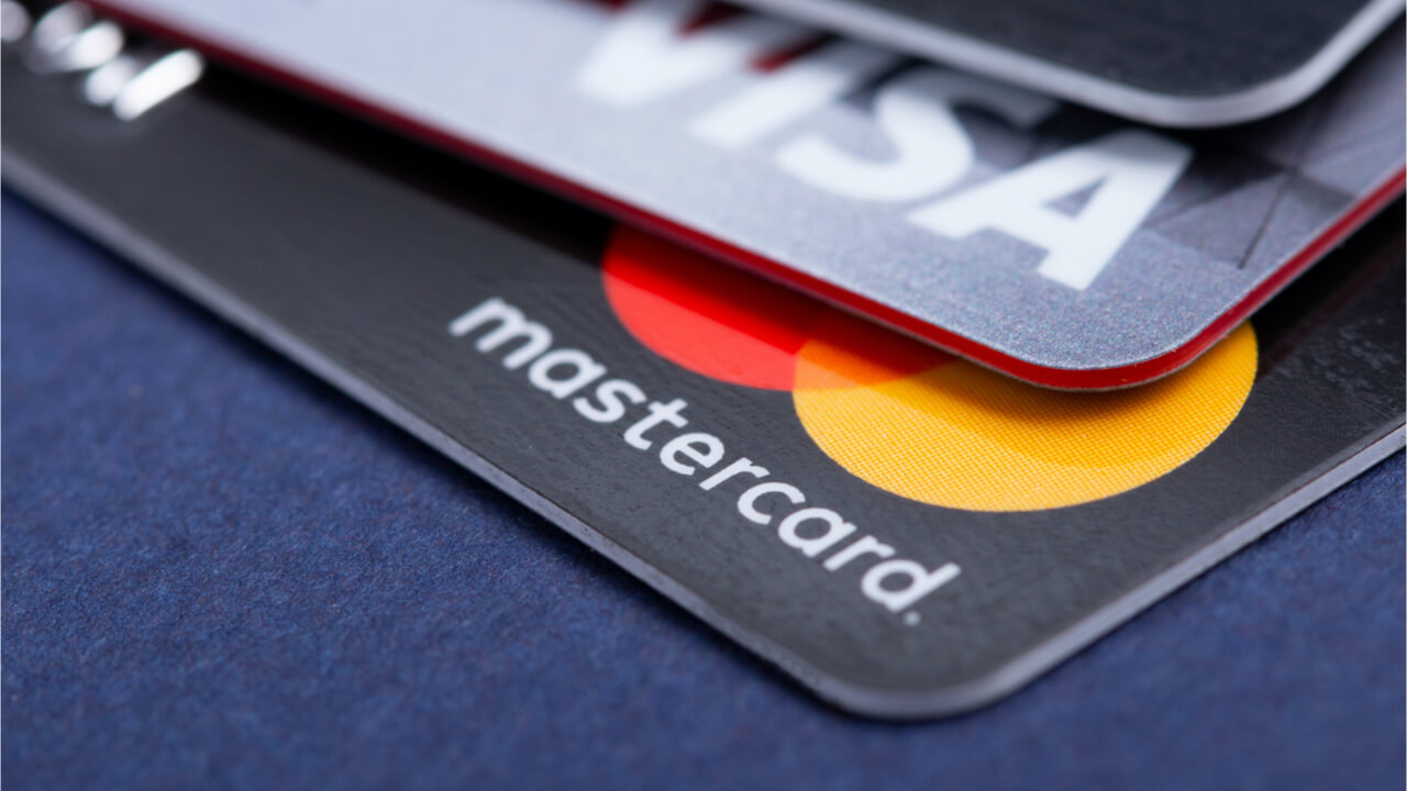 Khảo sát cho thấy 14% người Mỹ muốn có phần thưởng tiền điện tử khi sử dụng thẻ tín dụng của họ