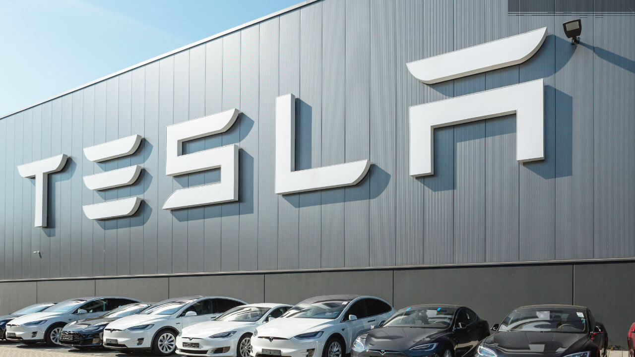 Tesla thông báo với SEC rằng nó có thể bắt đầu lại giao dịch bằng tiền điện tử