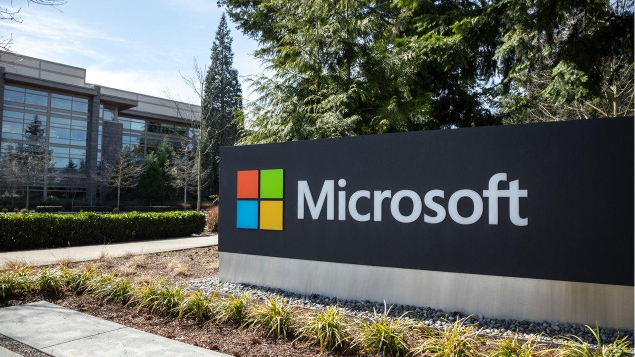 Microsoft cắt giảm 1900 nhân viên