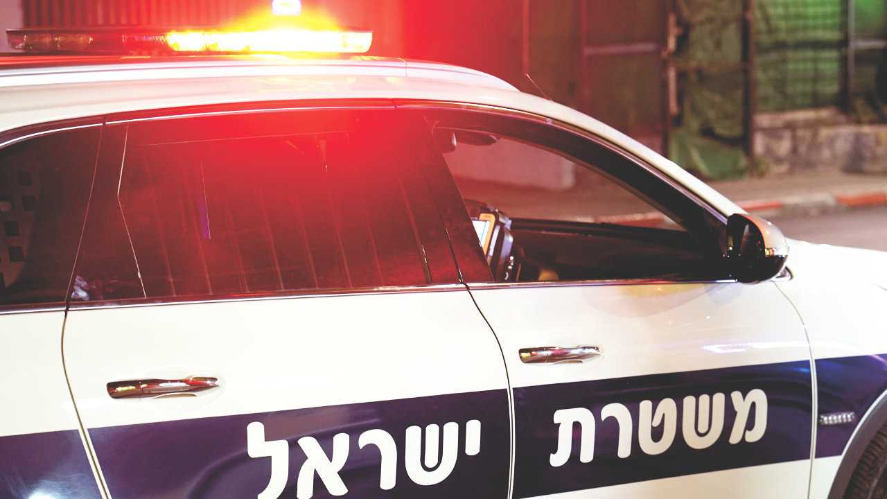 Cảnh sát Israel bắt giữ chủ sở hữu Beitar Jerusalem và 7 nghi phạm trong vụ gian lận tiền điện tử trị giá hàng triệu đô la