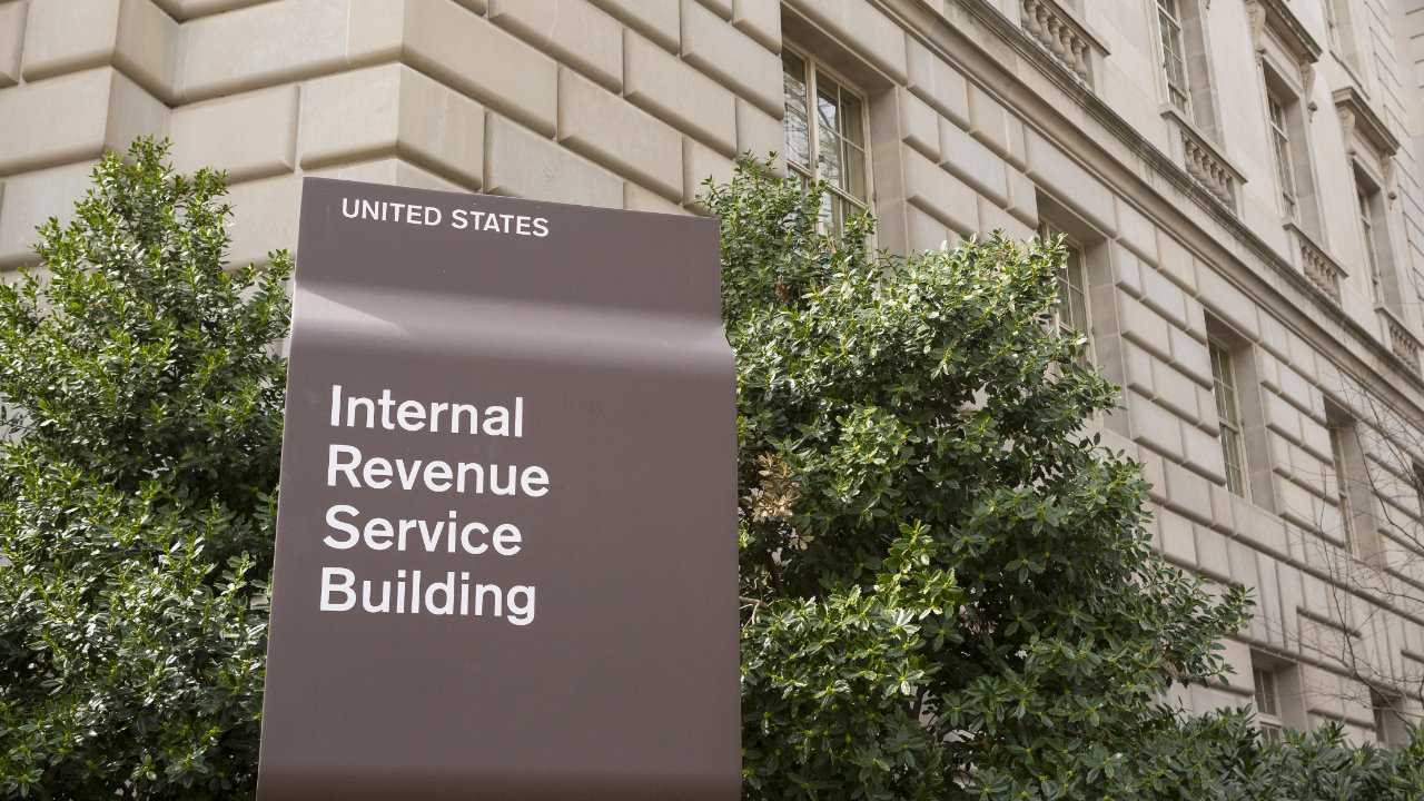 IRS dự kiến ​​sẽ thu được hàng tỷ đô la tiền điện tử vào năm tới sau khi thu được 3,5 tỷ đô la tiền điện tử trong năm nay