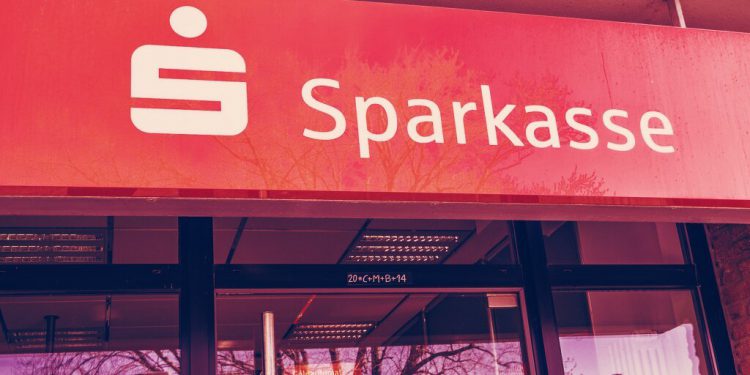 Các ngân hàng tiết kiệm của Đức đã cân nhắc bỏ phiếu để tung ra các dịch vụ giao dịch Bitcoin, Ethereum: Báo cáo - Tin Tức Bitcoin - Cập Nhật Tin Tức Coin Mới Nhất 24/7 2025