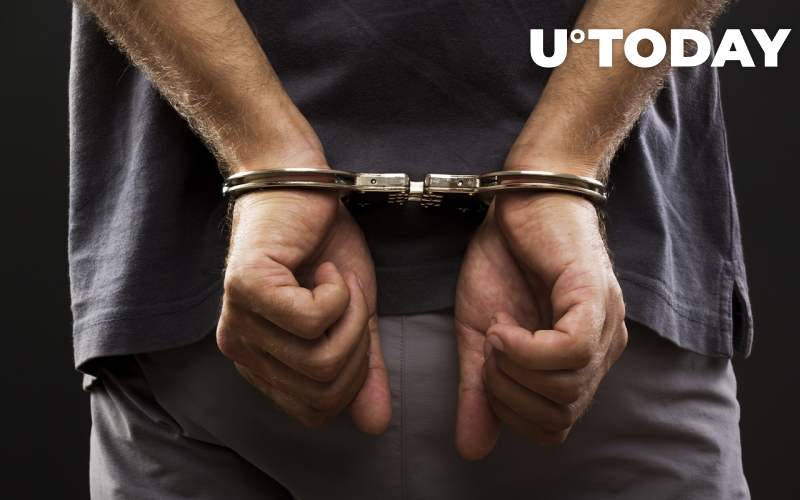 Anh chị em ở Hồng Kông bị bắt trong vụ rửa tiền liên quan đến tiền điện tử