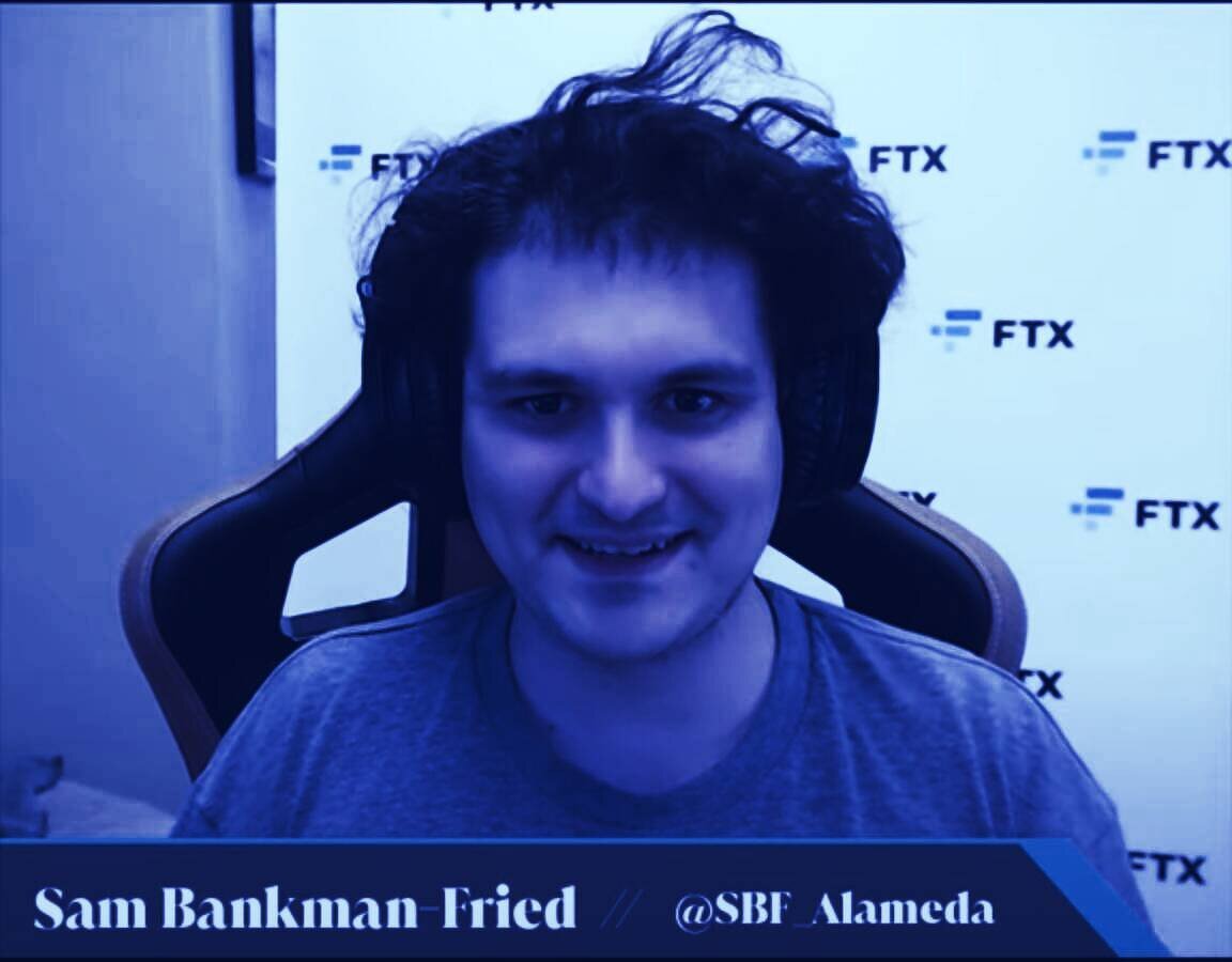 Giám đốc điều hành FTX Sam Bankman-Fried nói chuyện với Decrypt