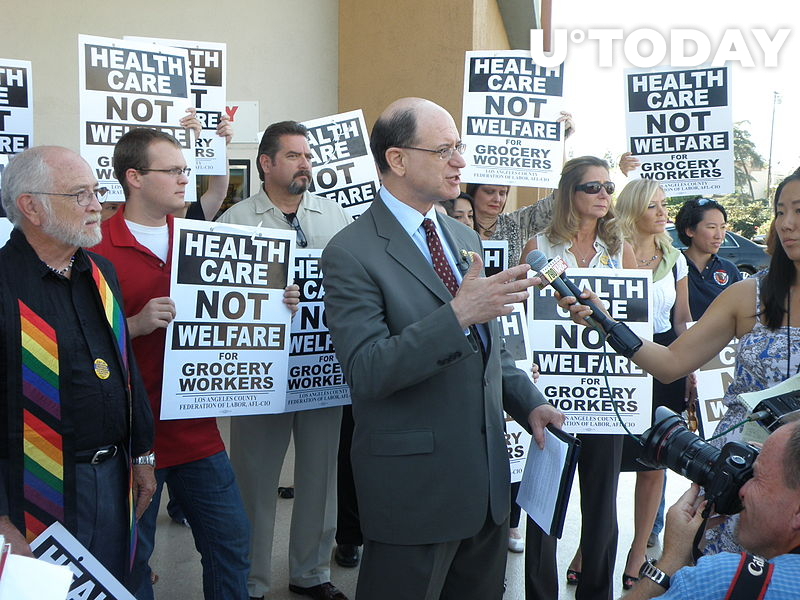 Nghị sĩ Hoa Kỳ tuyên bố tiền điện tử là dành cho Elon Musk và Goldman Sachs - Tin Tức Bitcoin - Cập Nhật Tin Tức Coin Mới Nhất 24/7 2025 Nghị sĩ Hoa Kỳ tuyên bố tiền điện tử là dành cho Elon Musk và Goldman Sachs