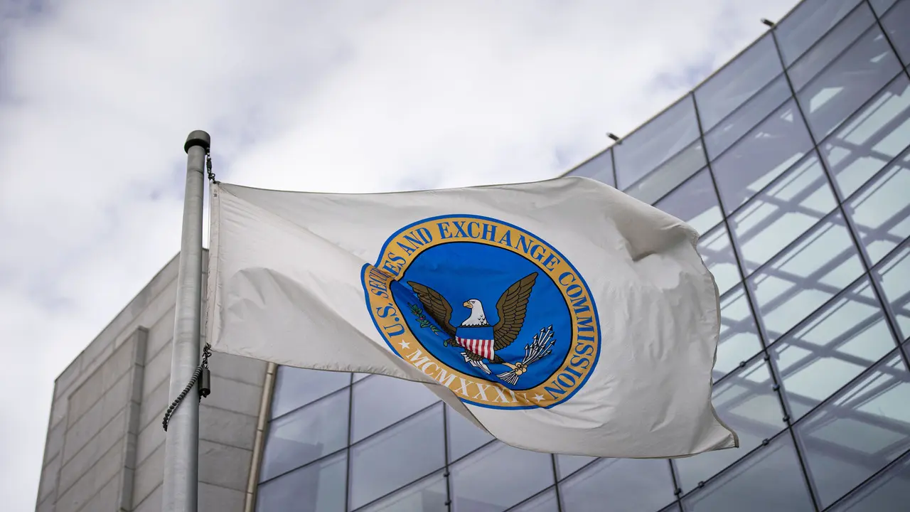 SEC bắt đầu xem xét các đơn đăng ký Bitcoin ETF mới nhất
