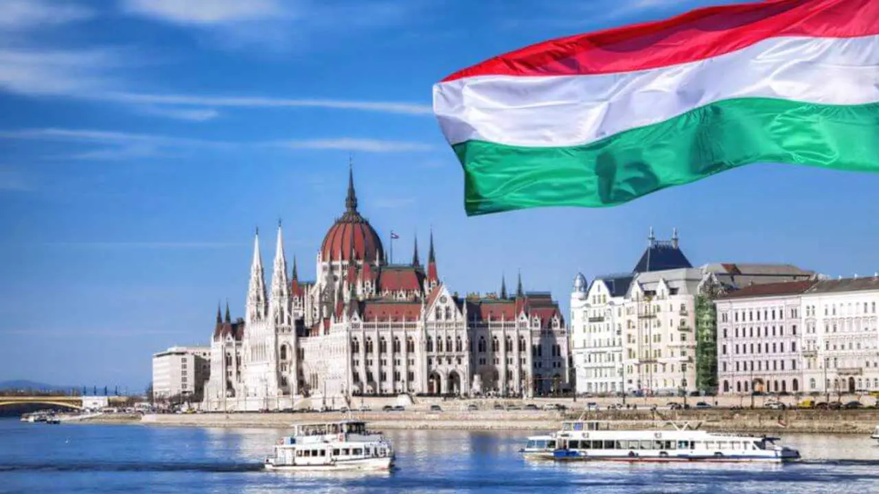 Hungary thu giữ 1 triệu USD tiền điện tử trong vụ lừa đảo thuế - Tin Tức Bitcoin - Cập Nhật Tin Tức Coin Mới Nhất 24/7 2025 Hungary thu giữ 1 triệu USD tiền điện tử trong vụ lừa đảo thuế