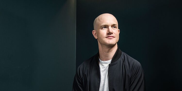 CEO Coinbase đưa ra các mối lo ngại về quản lý Bitcoin ETF