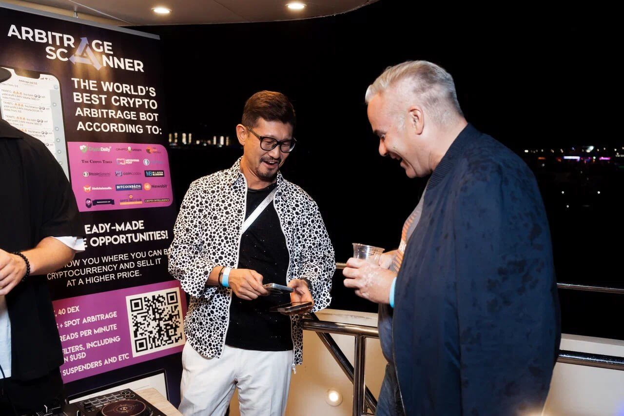 Best Futures Trading Bots: Chiến Lược Từ Trader Tại Sự Kiện ArbitrageScanner Dubai - Tin Tức Bitcoin - Cập Nhật Tin Tức Coin Mới Nhất 24/7 2025 Tại Sao Các Cá Voi Crypto Toàn Cầu Lựa Chọn Sự Kiện của ArbitrageScanner