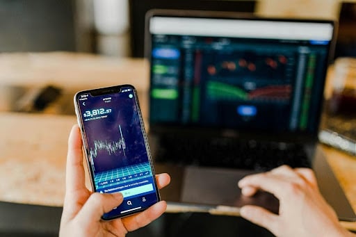 Cách chọn nền tảng giao dịch Forex phù hợp cho người mới bắt đầu - Tin Tức Bitcoin - Cập Nhật Tin Tức Coin Mới Nhất 24/7 2025 Cách chọn nền tảng giao dịch Forex phù hợp cho người mới bắt đầu - Tin Tức Bitcoin - Cập Nhật Tin Tức Coin Mới Nhất 24/7 2025