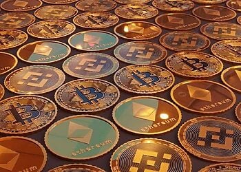 Top 5 Coin Tiềm Năng 2025: Bitcoin Hyper, Chainlink, Cronos, Toncoin, Shiba Inu