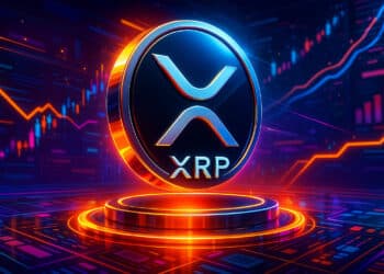 XRP triangle thắt chặt khi token giảm 6%
